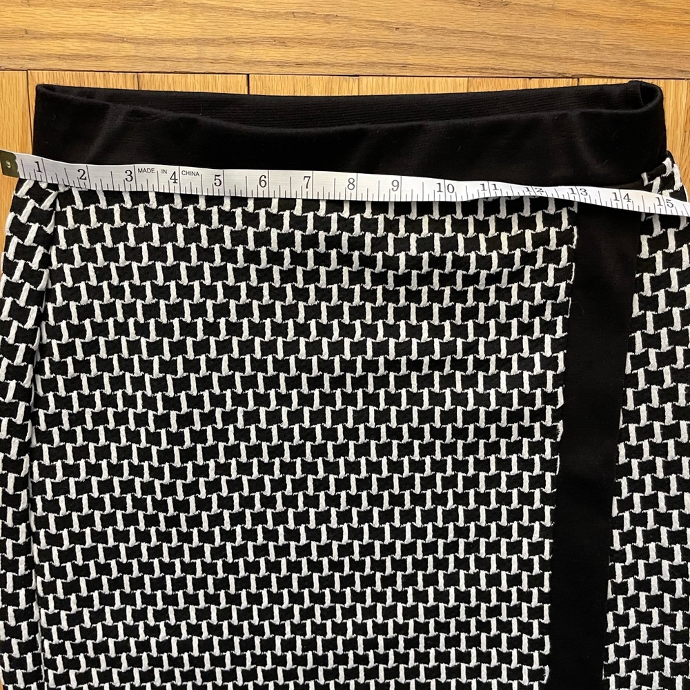 Faith and Joy LA Asymmetrical Skirt - Picture 5 of 10